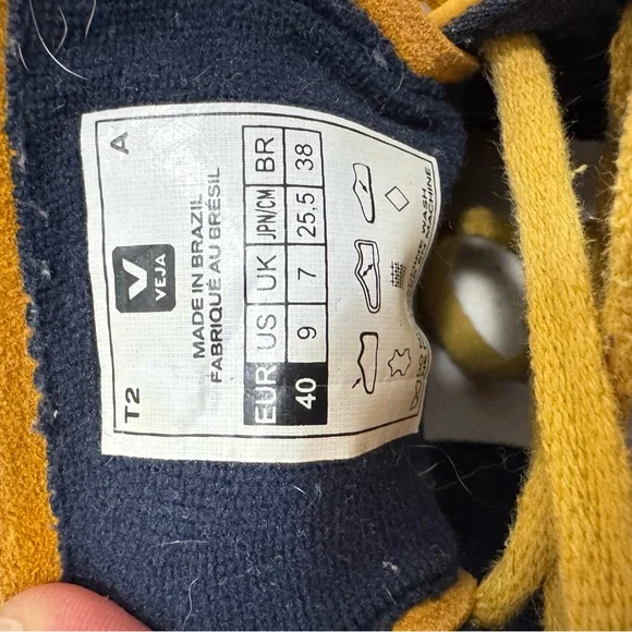 Veja Campo Nubuck  women’s  Mustard Yellow Leather Casual Sneakers size 9 - Picture 9 of 9